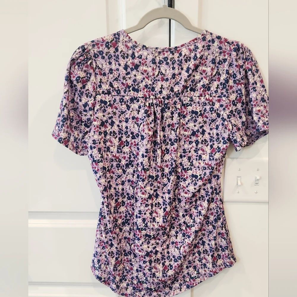 Fantastical Floral Short Sleeve Blouse in Lavender Mix - Picture 4 of 5